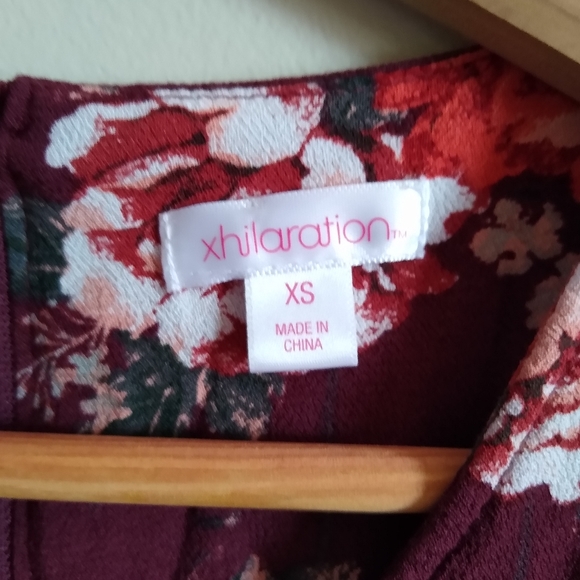 Xhilaration Maroon Wrap Style Dress Size XS - Picture 5 of 6